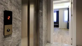 Sel Suite Hotel