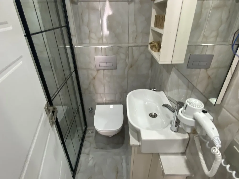 Deluxe Üç Kişilik Oda