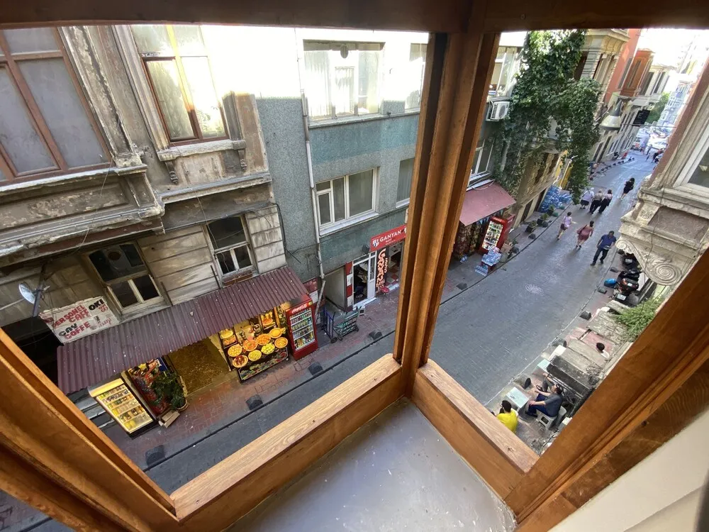 Sokak manzarası
