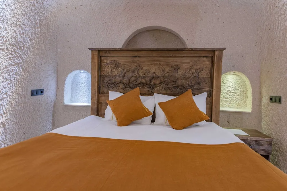 Deluxe Double Room With Jacuzzi