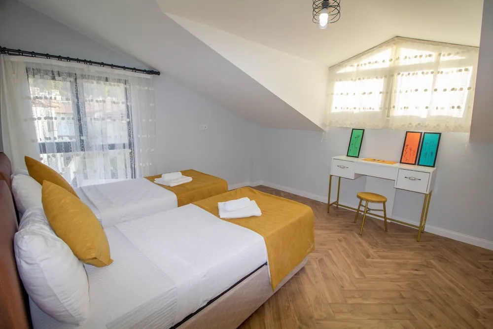 Deluxe Villa