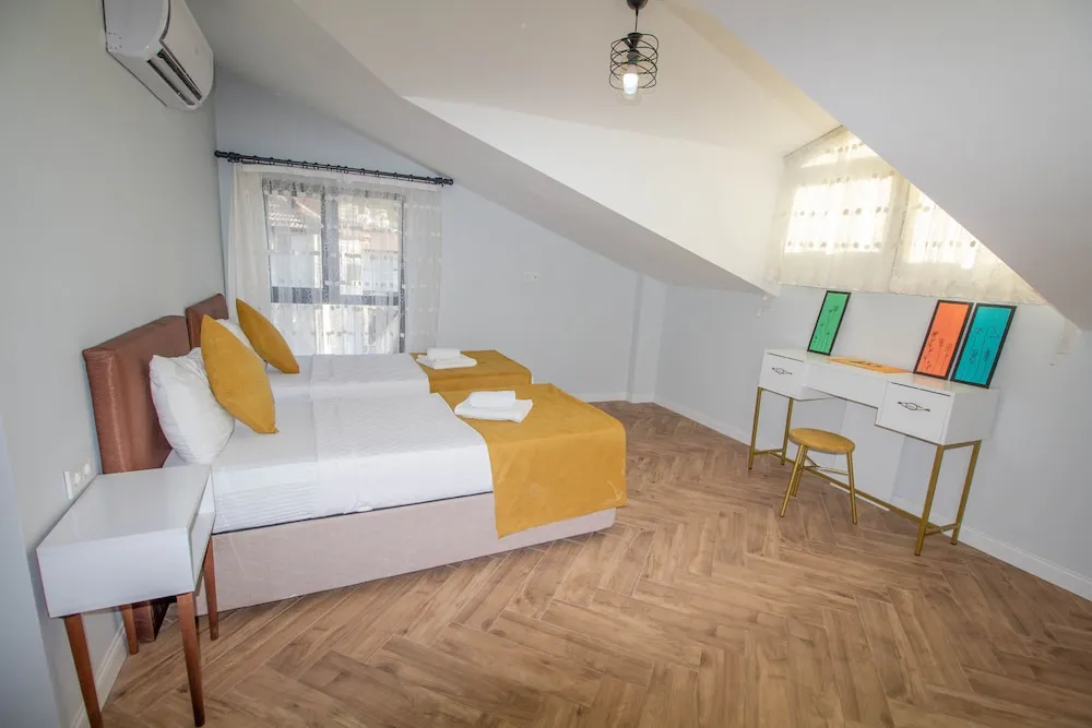 Deluxe Villa