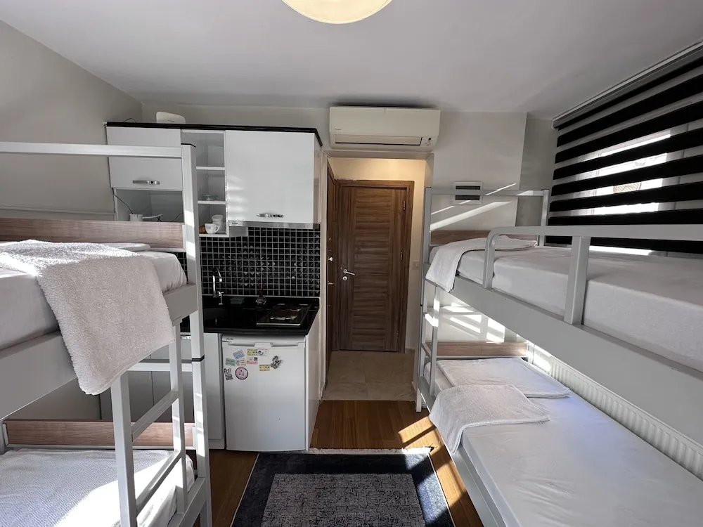 Classic Ortak Ranzalı Oda, Balkon/Veranda, Şehir Manzaralı