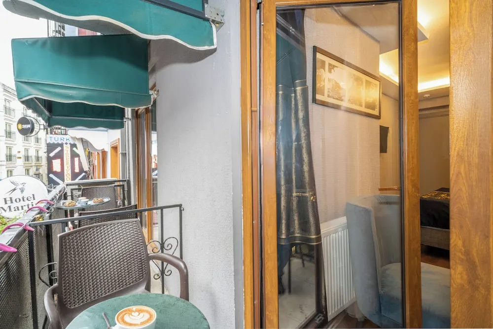 Deluxe Oda, 1 Yatak Odası, Balkon, Şehir Manzaralı