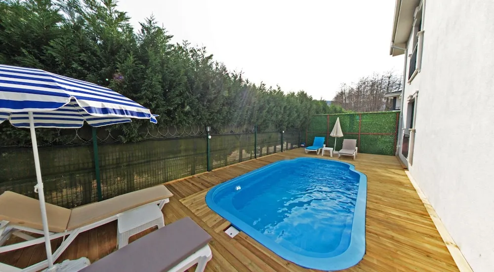 Romantic Villa
