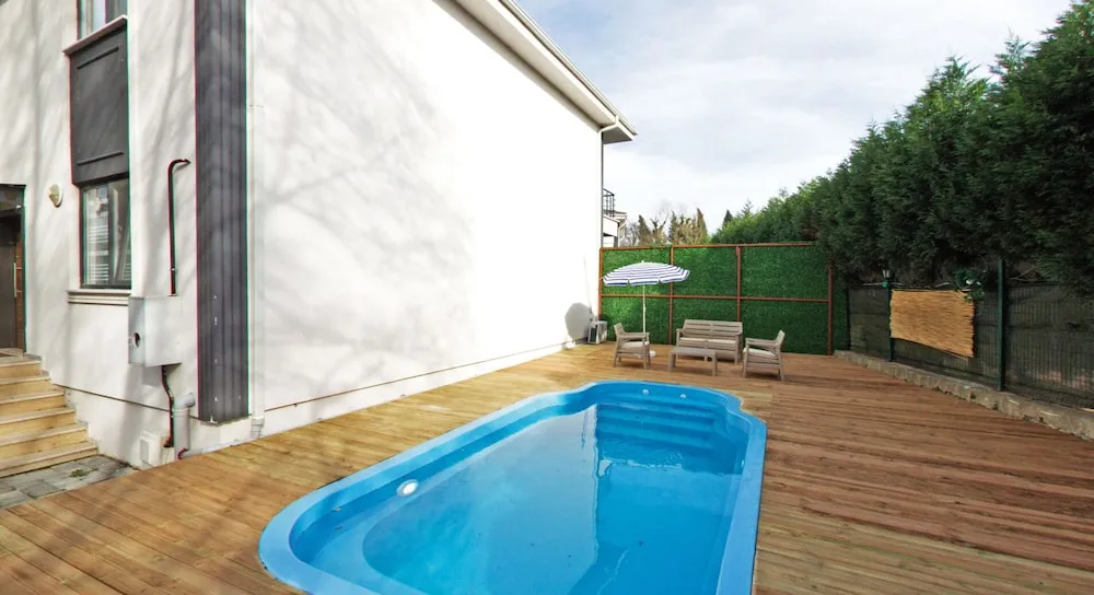 Romantic Villa
