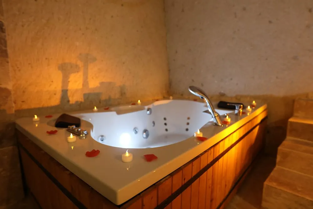 Junior Tek Büyük Yataklı Oda