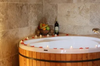 Atax Cave Otel