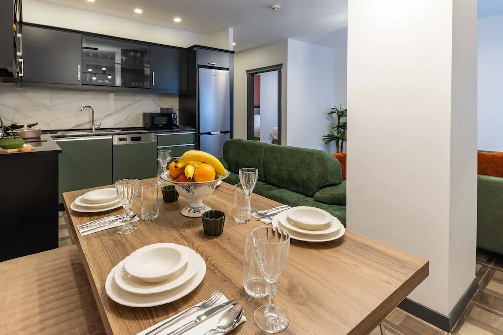 Deluxe Family Two Bedroom Apartment