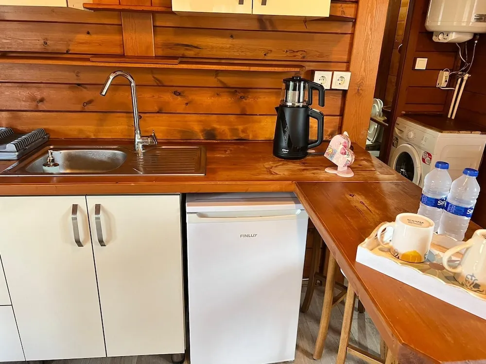 1+1 with Kitchen