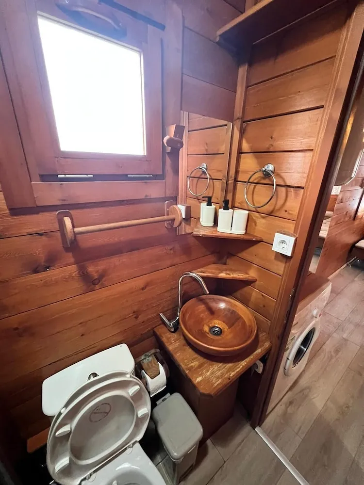 1+1 with Kitchen
