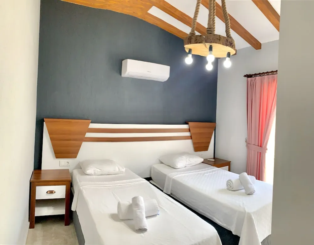 Basic Villa, Sıcak Su Küveti, Havuz Manzaralı
