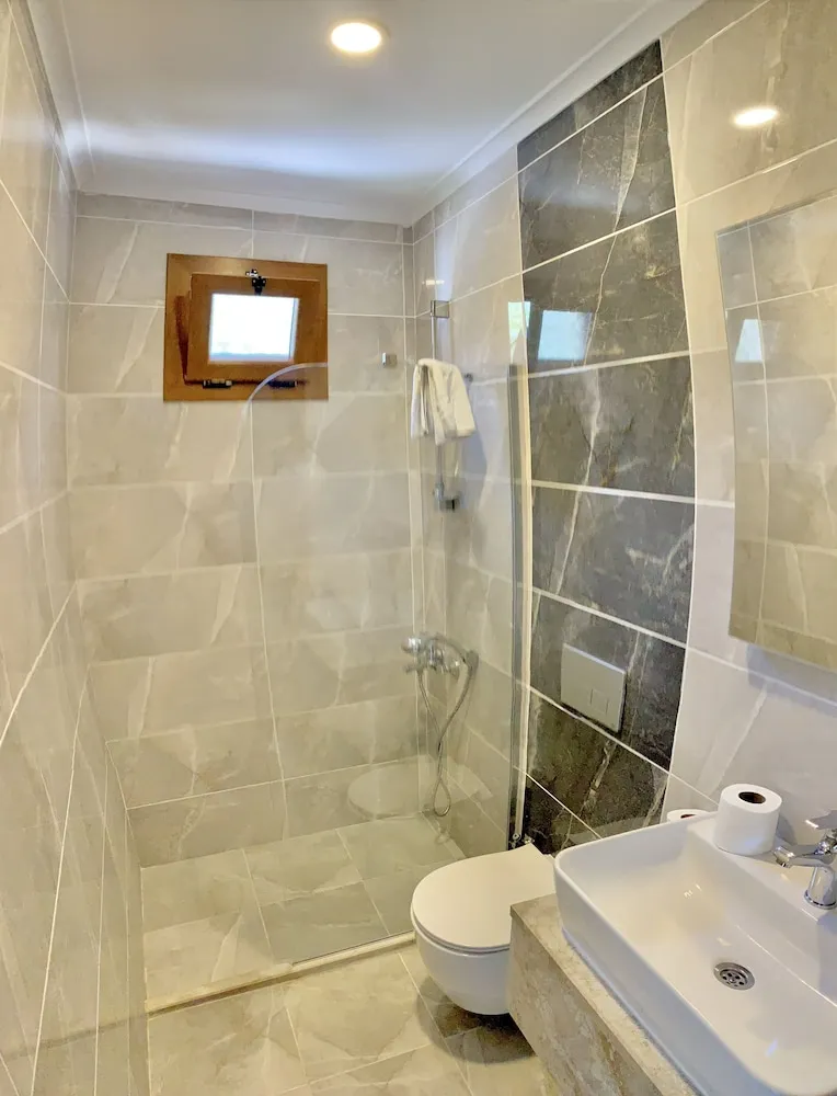 Basic Villa, Sıcak Su Küveti, Havuz Manzaralı