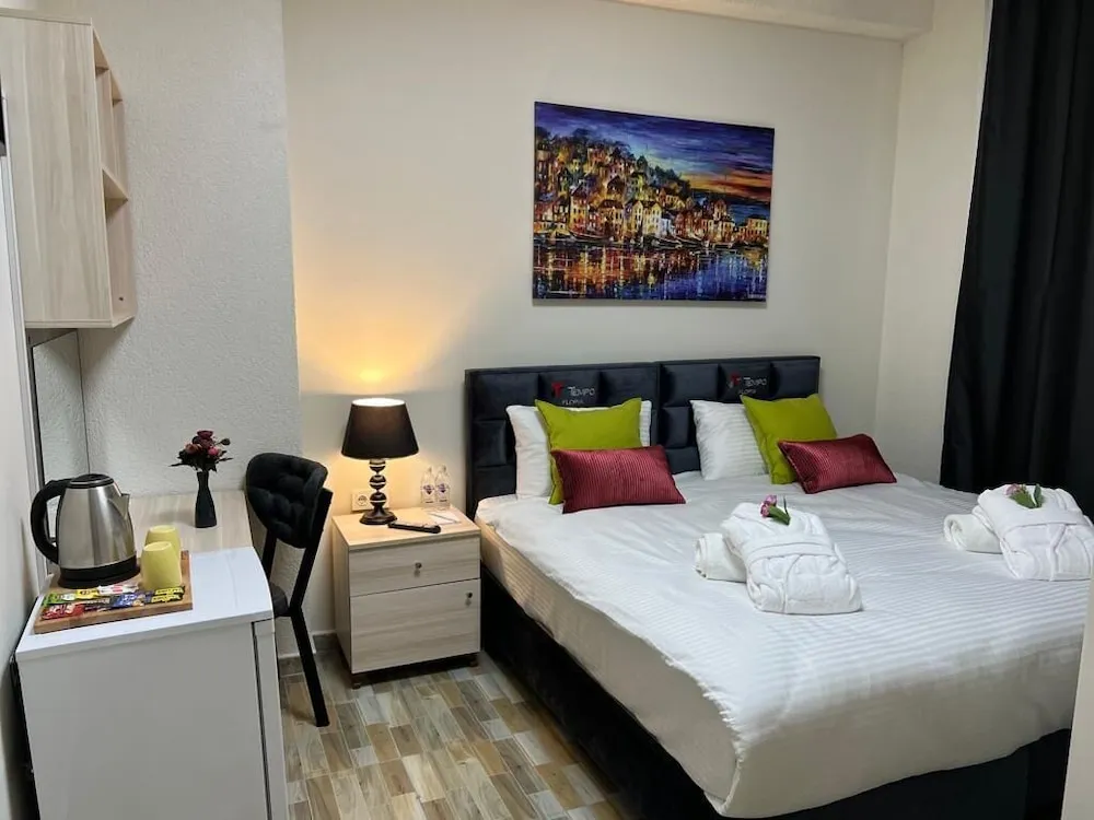 Deluxe Tek Büyük veya İki Ayrı Yataklı Oda