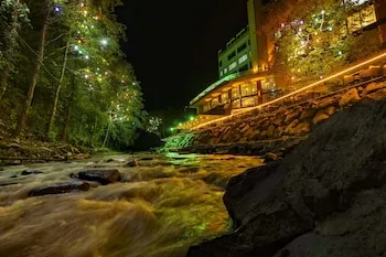 MacarTaşı Hotel