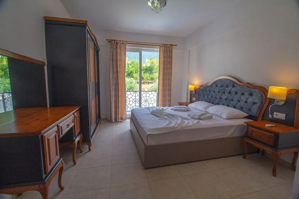 Grand Villa
