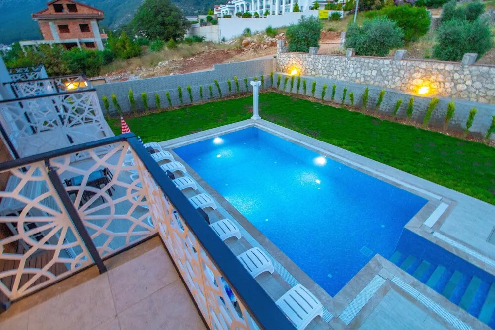 Grand Villa