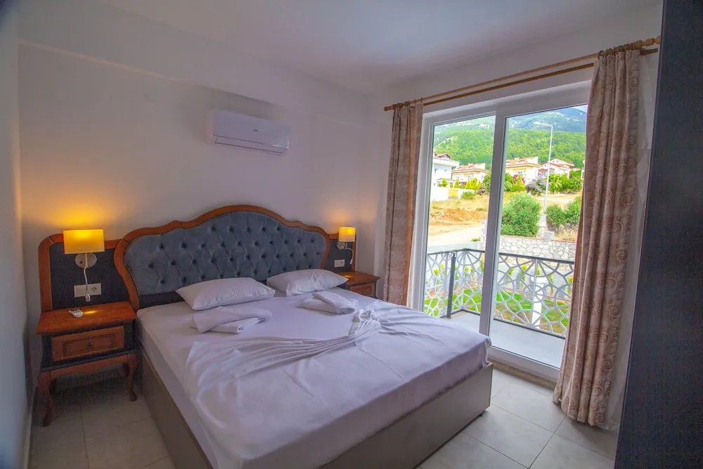 Grand Villa