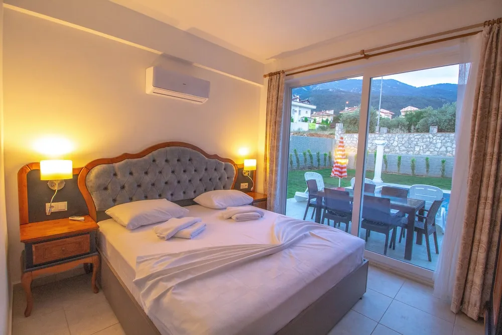 Grand Villa