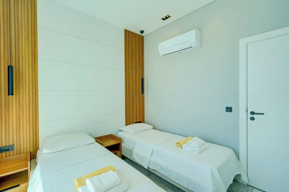 Villa, 3 Yatak Odası, Denize Bakan