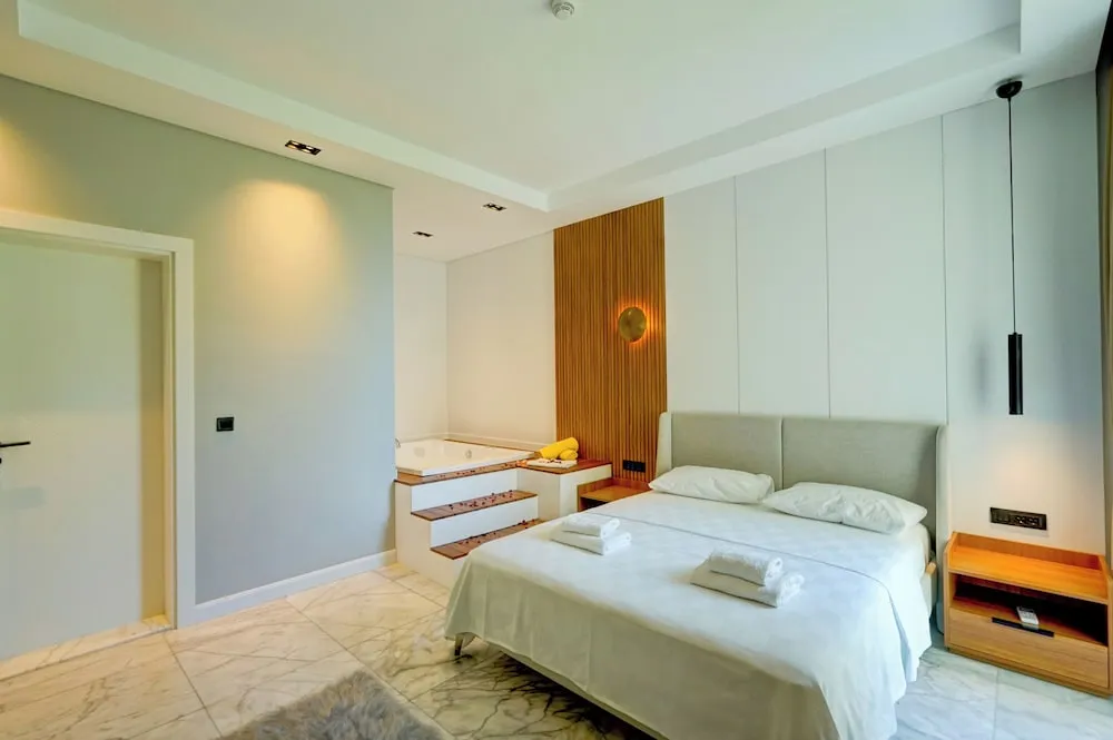 Villa, 3 Yatak Odası, Denize Bakan