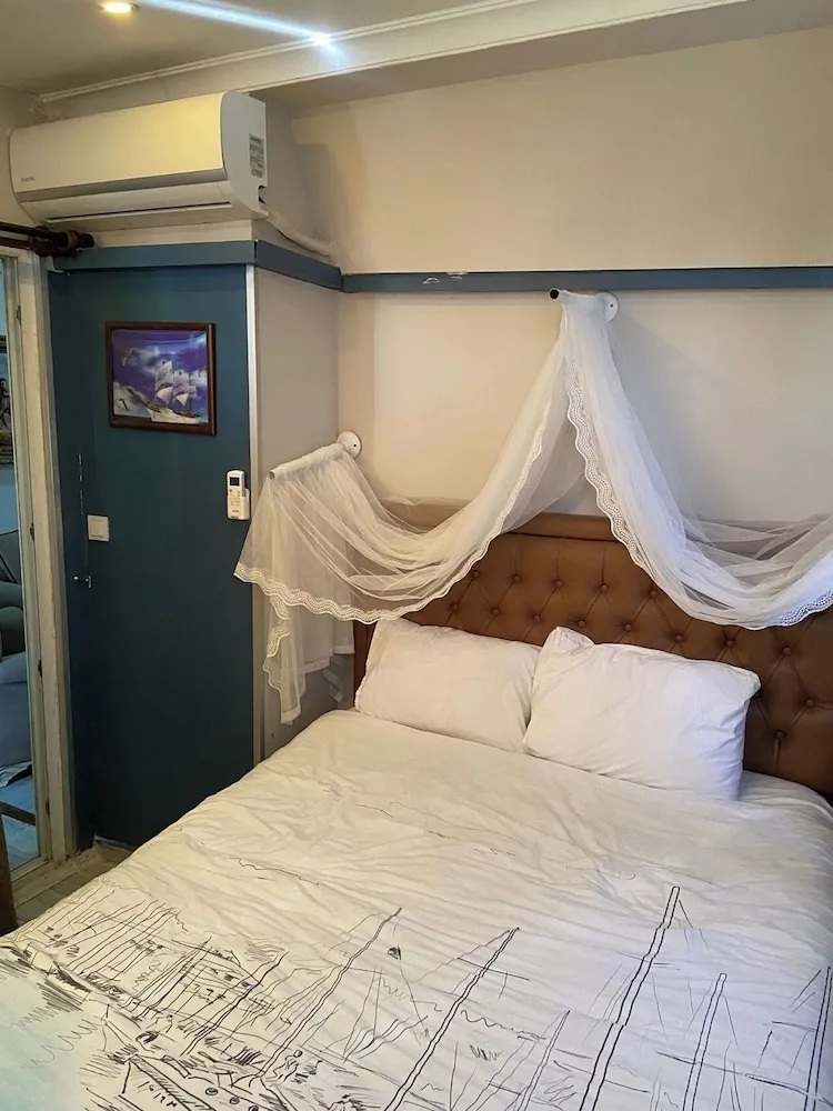 Honeymoon Süit, 1 En Büyük (King) Boy Yatak