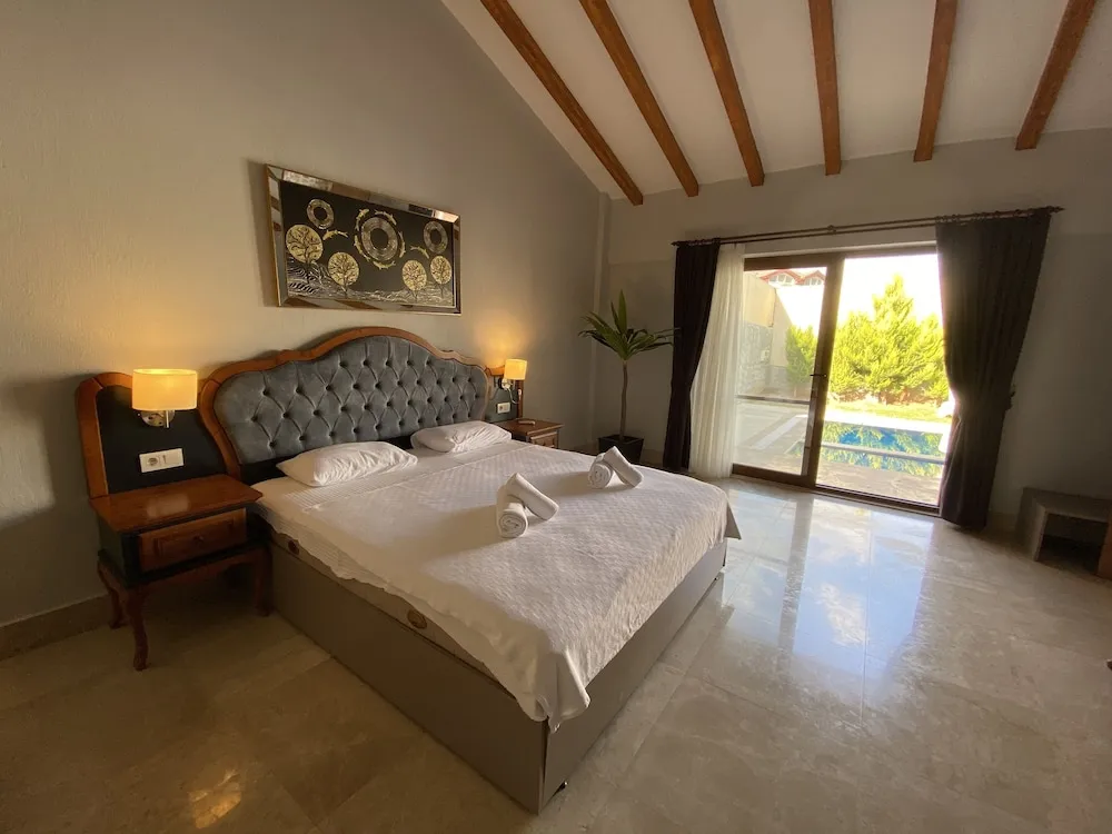 Basic Villa