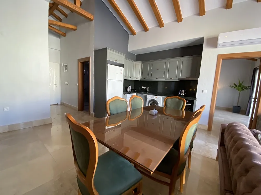 Basic Villa