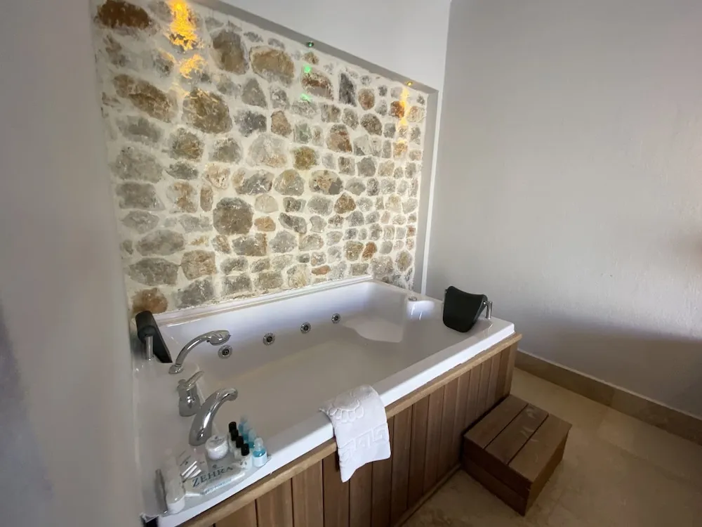 Basic Villa