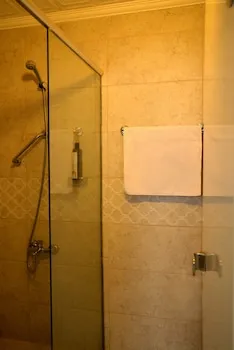 Elit Holiday Hotel