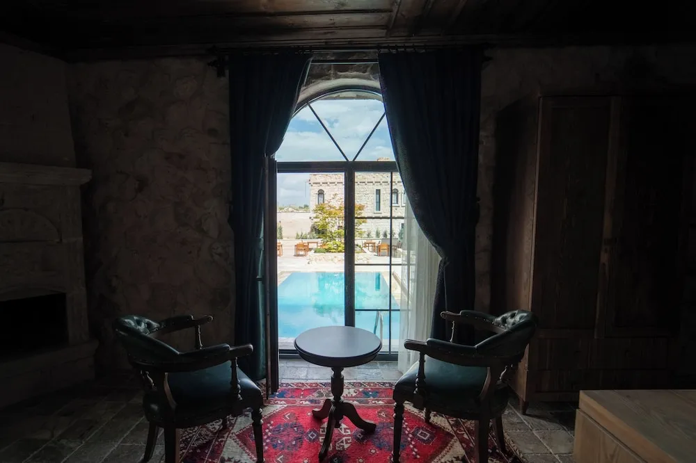 Deluxe Oda, Avlu Manzaralı