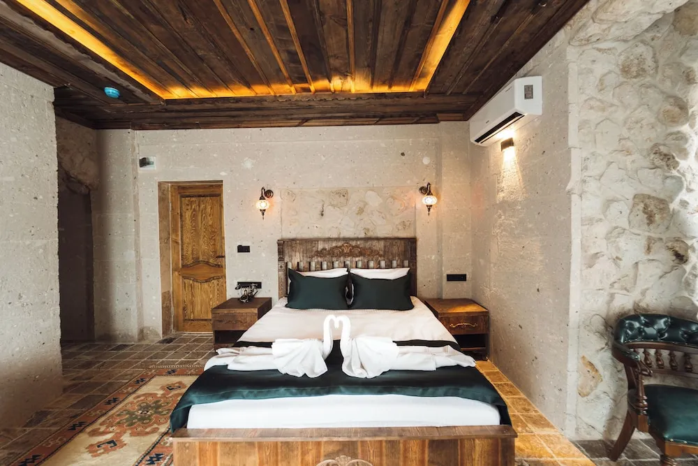 Superior Süit, Avlu Manzaralı