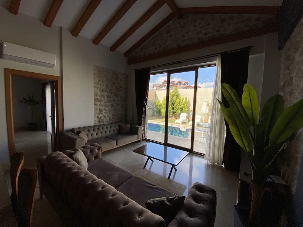 Basic Villa