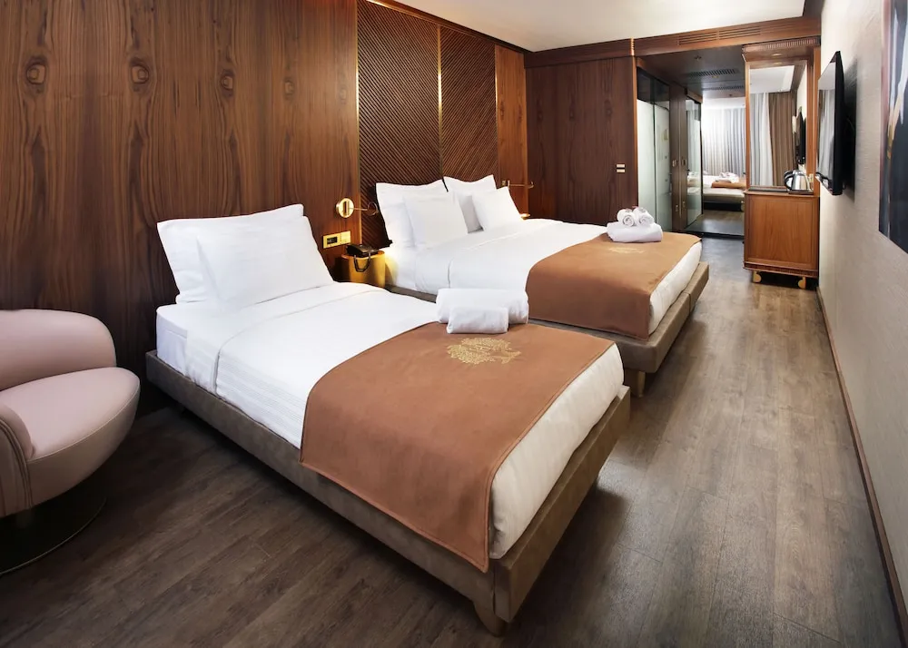 Deluxe Stüdyo Süit