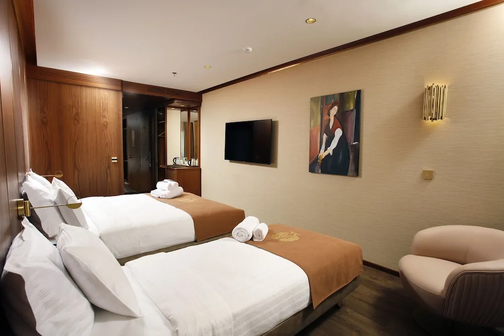 Deluxe Stüdyo Süit