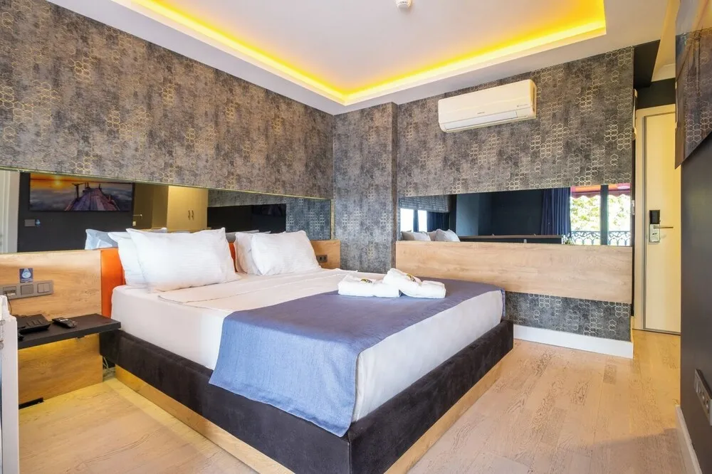 Double Room with Full Bosphorus View