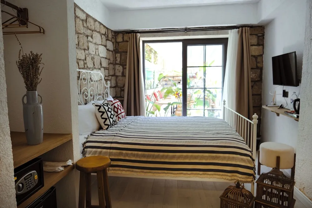 Luxury Oda, Bahçe Manzaralı