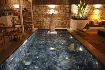 Piraye Alaçatı
