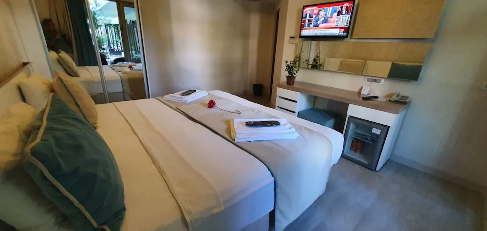 Budget Room