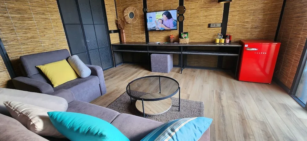 Deluxe Bungalov, Bahçe Manzaralı