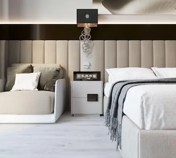 Serenity Queen Hotel