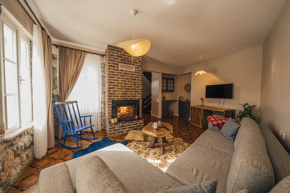 Deluxe Villa