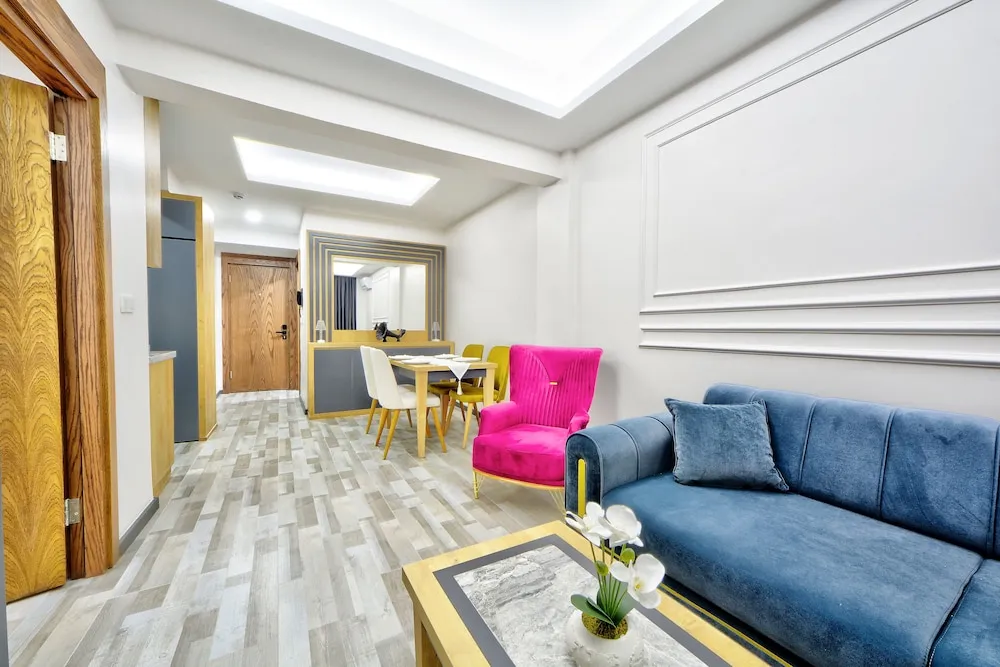 One Bedroom Suite