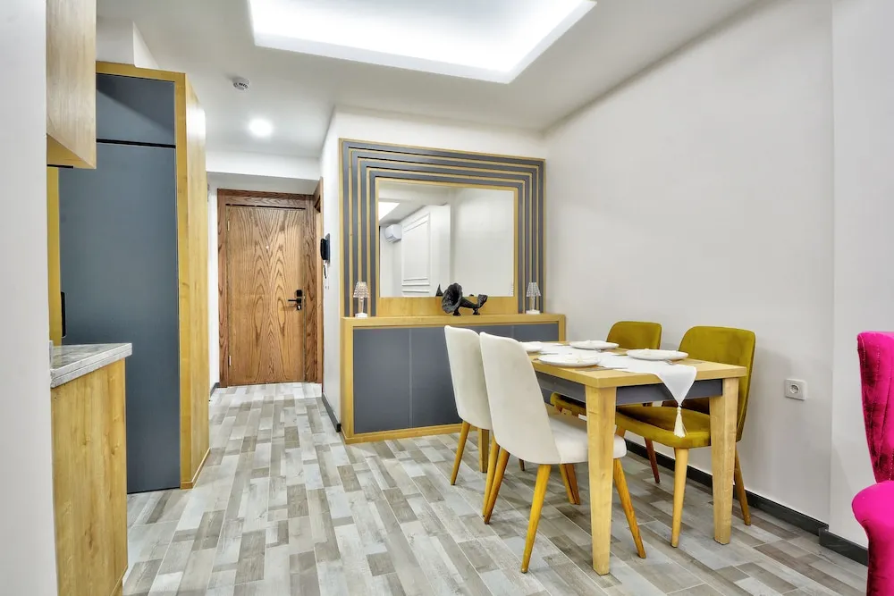 One Bedroom Suite