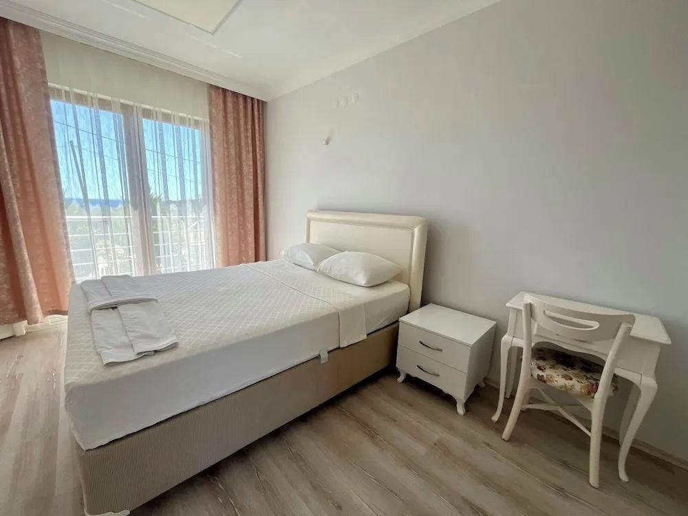 Standard Süit, Balkon, Deniz Manzaralı
