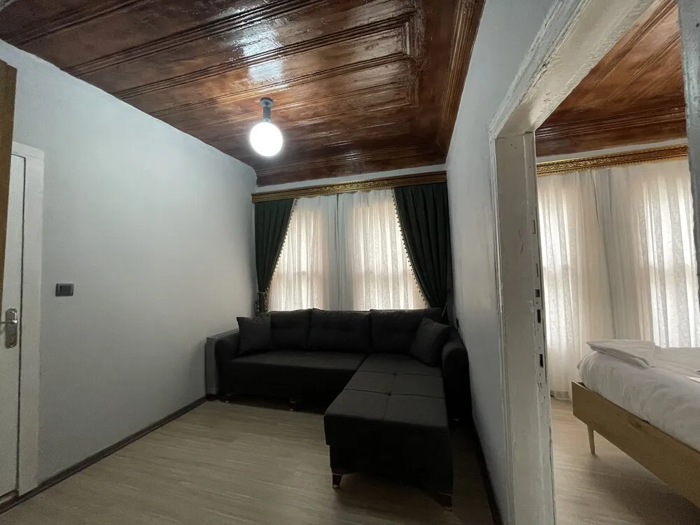 Comfort Oda, 1 Büyük (Queen) Boy Yatak, Sigara İçilmez