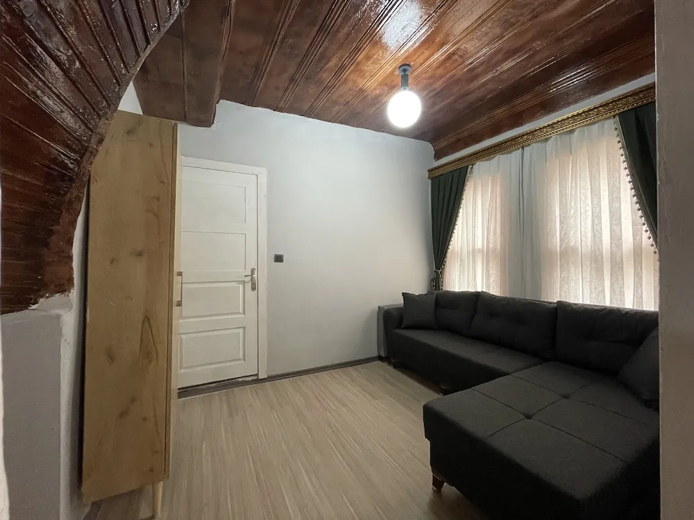 Comfort Oda, 1 Büyük (Queen) Boy Yatak, Sigara İçilmez