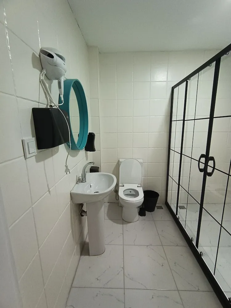 Basic Ortak Ranzalı Oda, Birden Çok Yatak