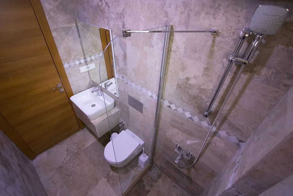 Basic Villa, Sıcak Su Küveti, Havuz Manzaralı