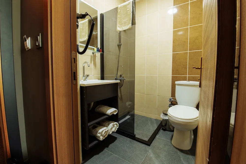 Standard Üç Kişilik Oda